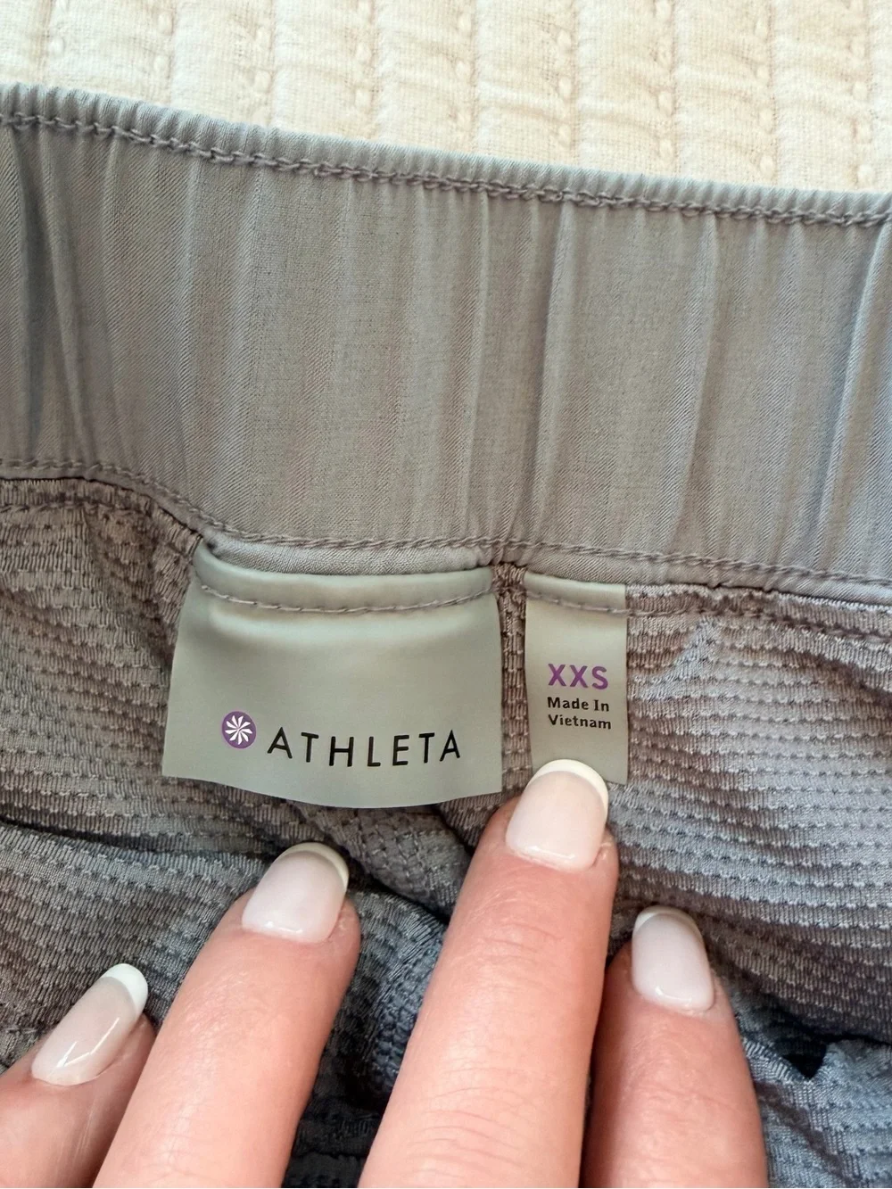 Athleta Light Gray Athletic Skort with Elastic Waist Front Zippers XXS